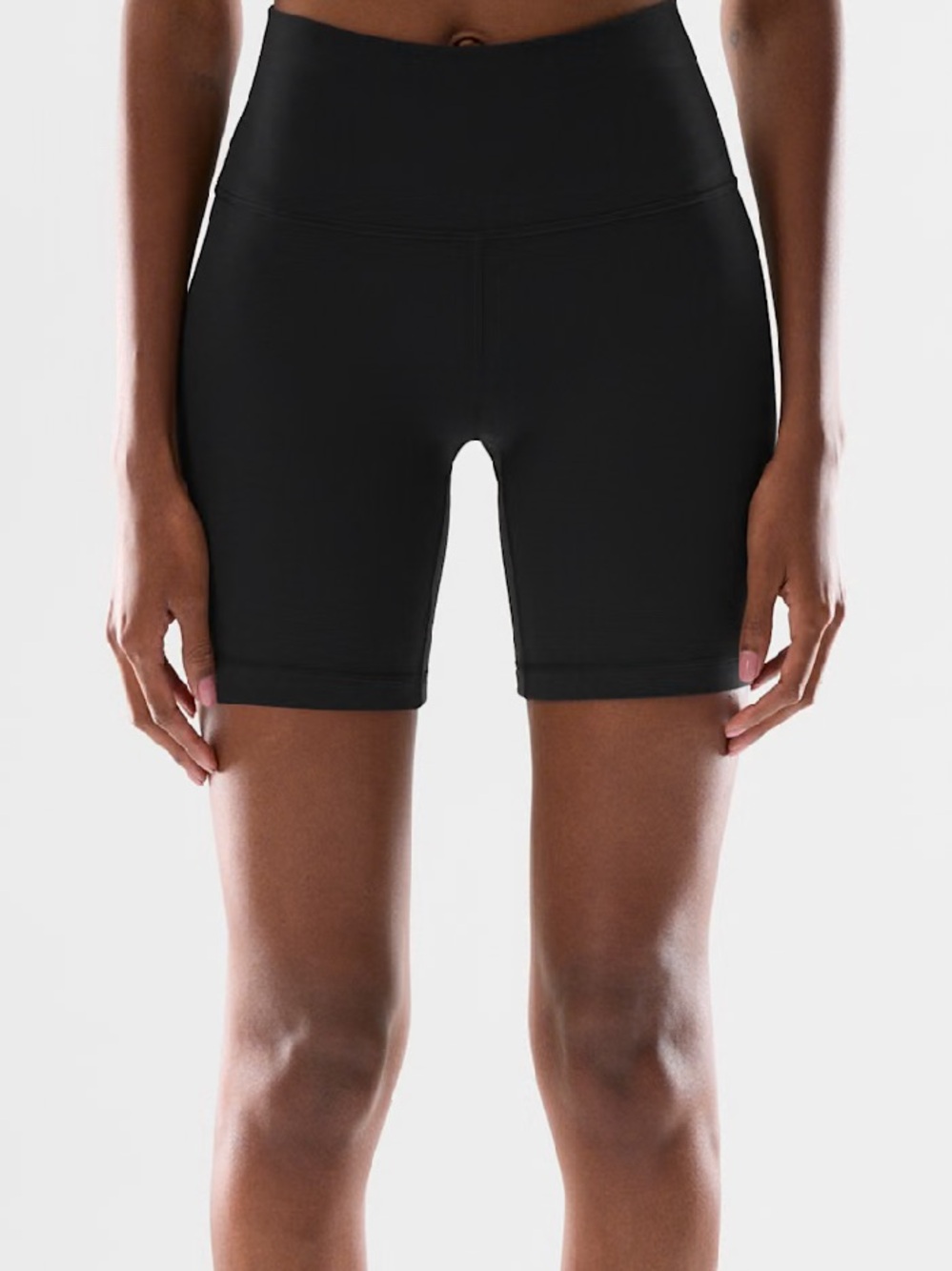 Aritzia TNA Butter Biker Short 7 in